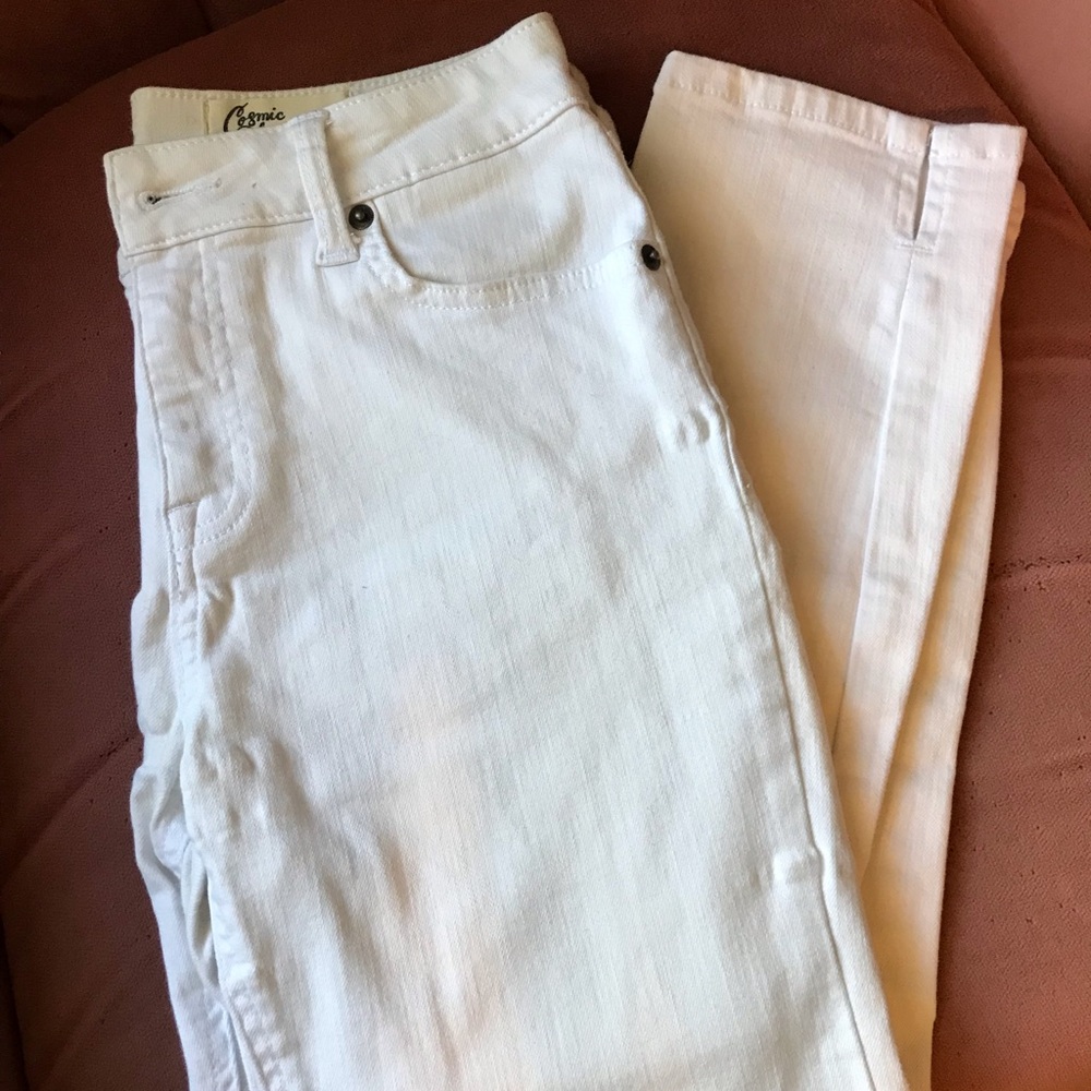 White Capri Skinny Jean